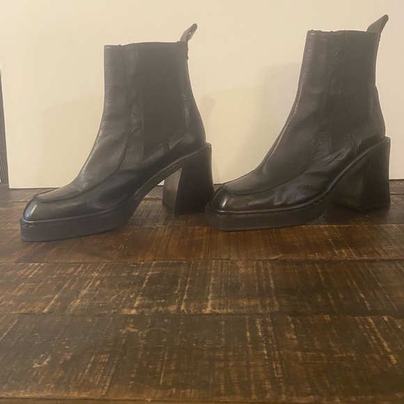 Topshop Hunter Heeled Leather Ankle Boot BLACK         Size 9.5    •NEW• - Picture 5 of 9